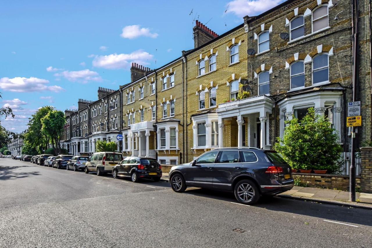 The West Kensington Apartments Лондон Екстериор снимка